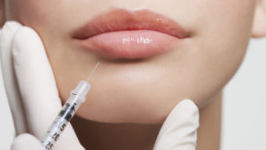 Lee más sobre el artículo El ABC de los rellenos de labios: todo lo que hay que saber sobre uno de los tratamientos más demandados